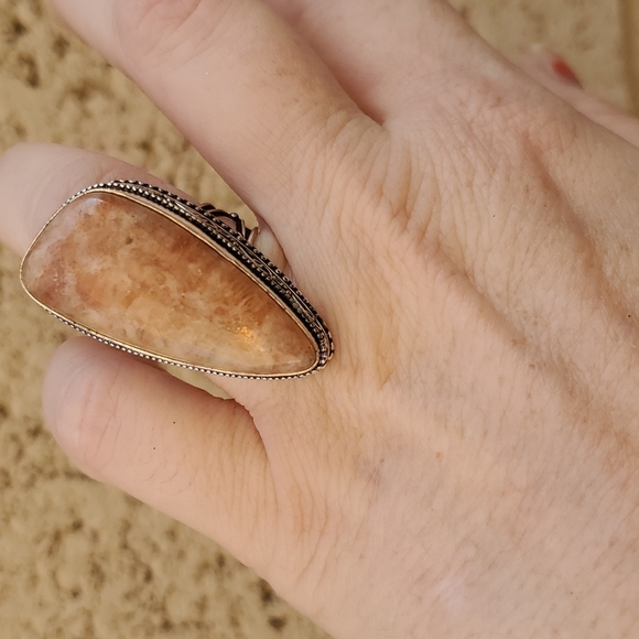 New Oversized Sunstone 925 Silver Statement Ring. - Picture 9 of 15